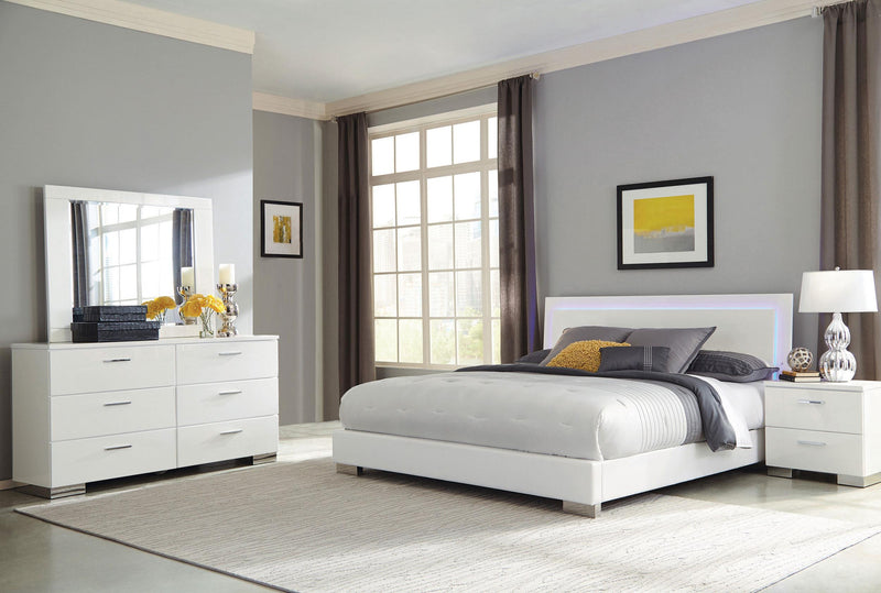 Felicity 4-piece Queen Bedroom Set with LED Headboard Glossy White - Sims Furniture