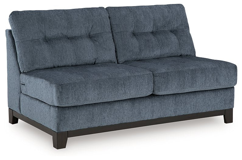 Maxon Place Sectional with Chaise - Sims Furniture
