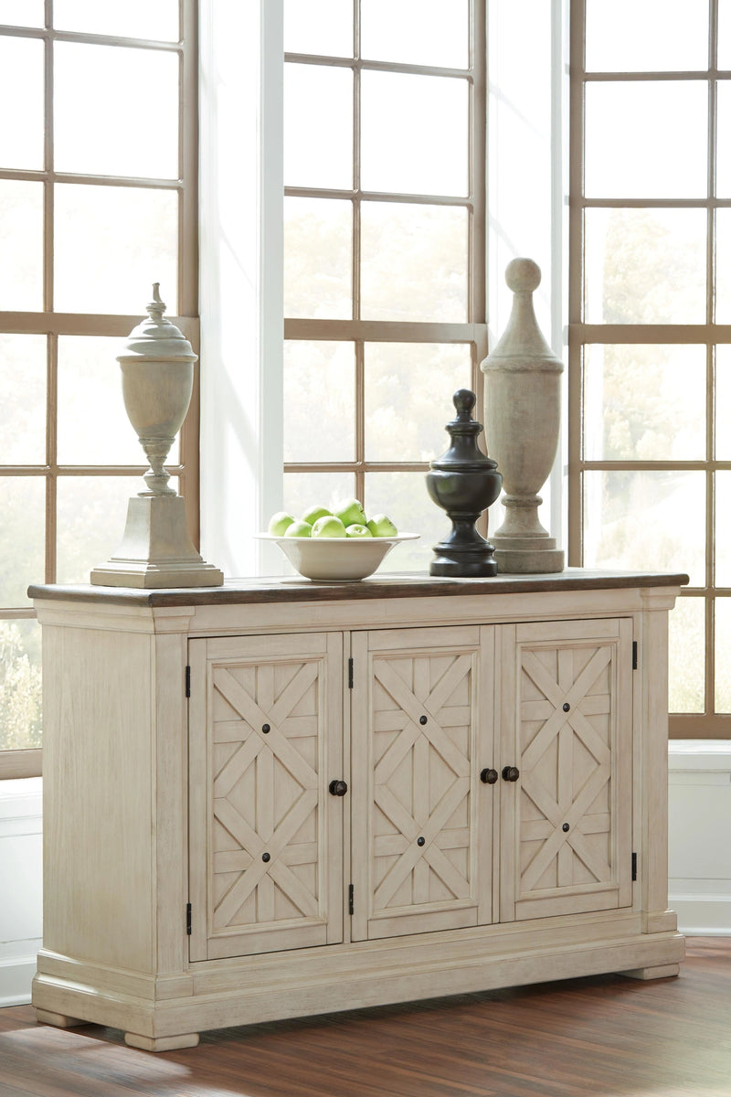 Bolanburg Dining Room Set