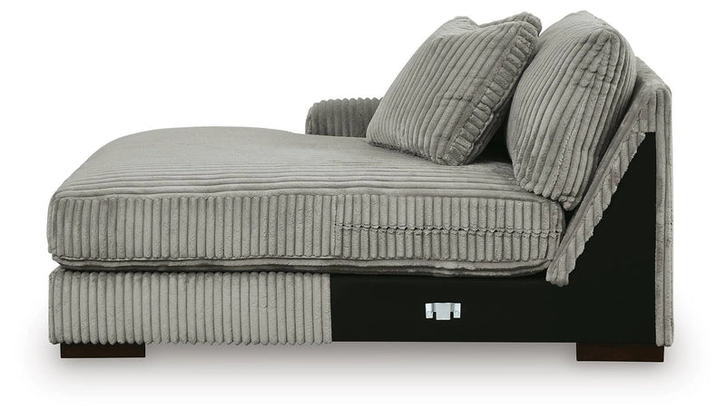 Lindyn Sectional with Double Chaise