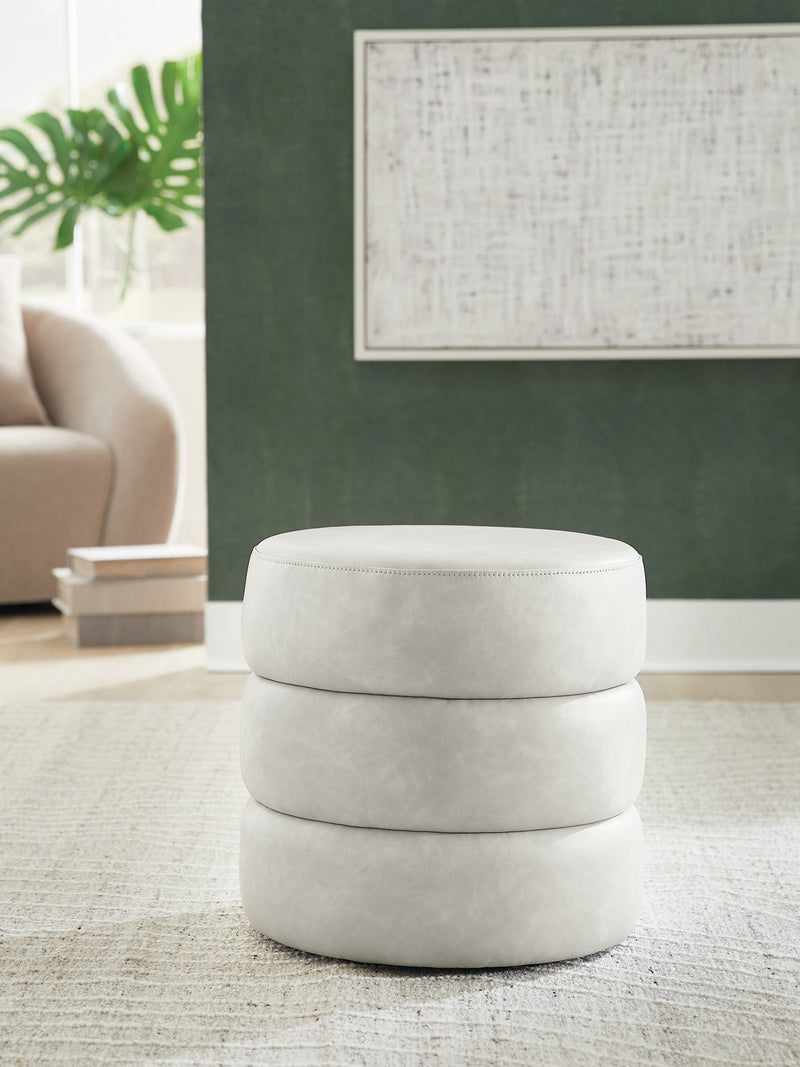 Ummi Swivel Accent Ottoman - Sims Furniture