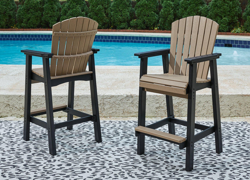 Fairen Trail Outdoor Dining Set - Sims Furniture