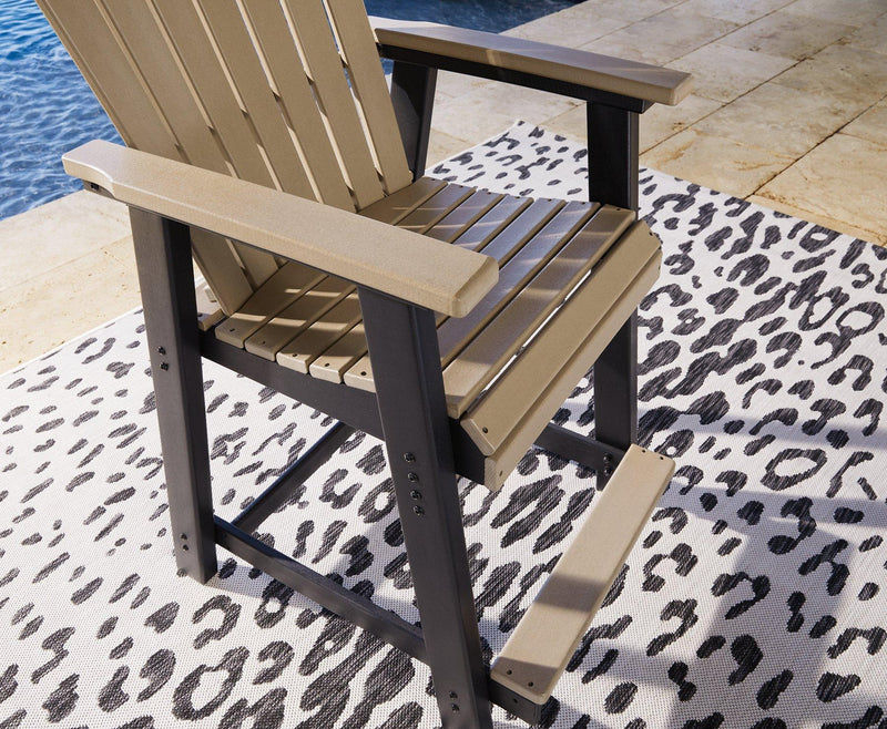 Fairen Trail Outdoor Dining Set - Sims Furniture