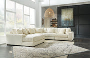 Lindyn Sectional with Chaise - Sims Furniture