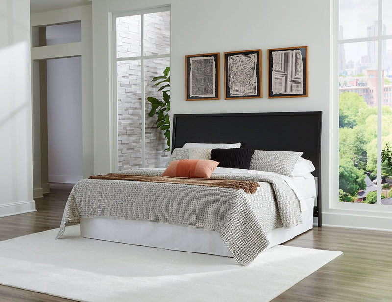 Danziar Bed - Sims Furniture