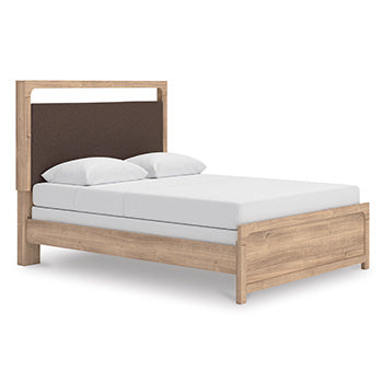 Kinlanni Upholstered Bed - Sims Furniture