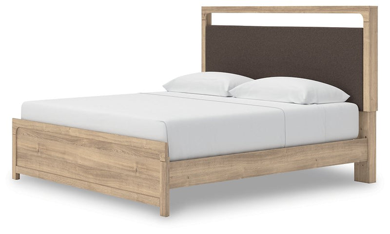 Kinlanni Upholstered Bed - Sims Furniture