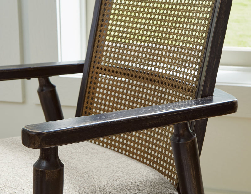 Galliden Dining Room Set - Sims Furniture