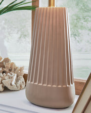 Dellner Table Lamp - Sims Furniture