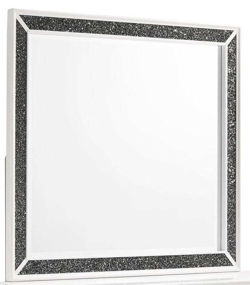 New Classic Furniture Park Imperial Mirror in White