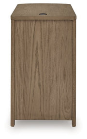 Camdill Chairside End Table - Sims Furniture