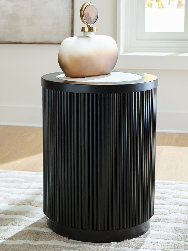 Grayman End Table - Sims Furniture