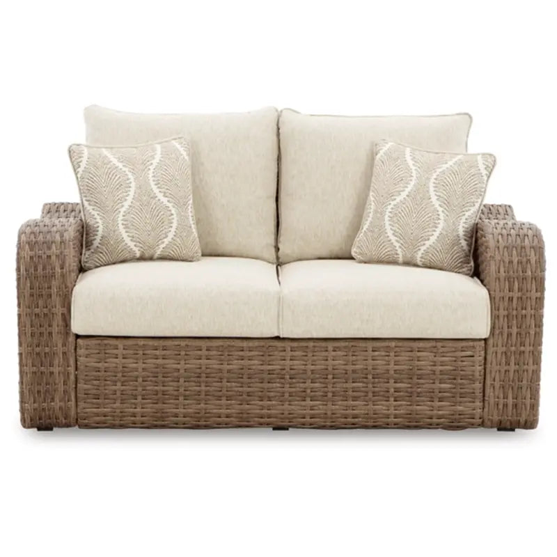 P507 Outdoor Loveseat